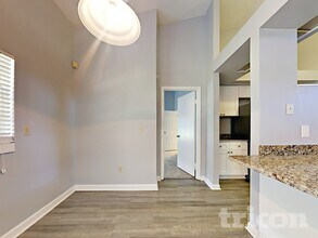 2913 James Melvin Dr in Plant City, FL - Foto de edificio - Building Photo