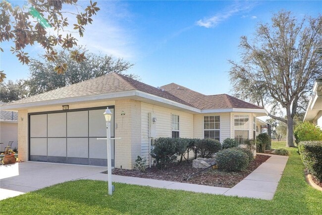 property at 21837 Royal St Georges Ln