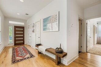7205 Lysander Ct in Austin, TX - Foto de edificio - Building Photo