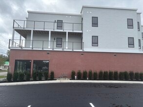 1391 Main St in Walpole, MA - Building Photo - Building Photo