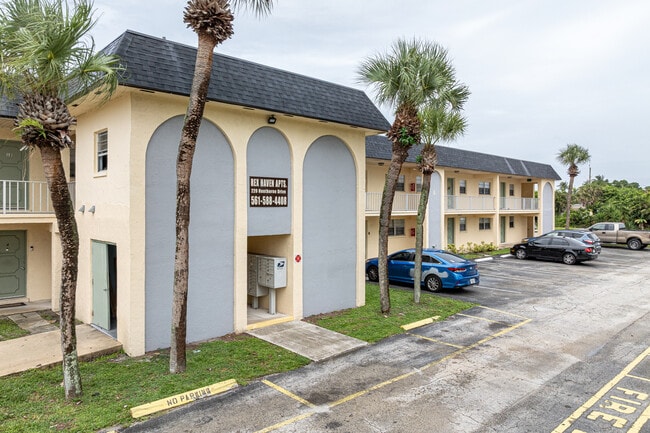 Rex Haven Apartments in Palm Springs, FL - Building Photo - Building Photo