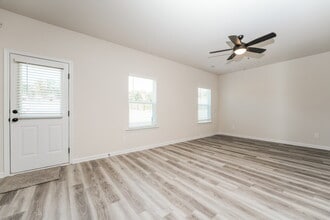 379 Egret Ct in Jefferson, GA - Foto de edificio - Building Photo