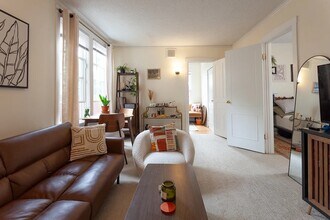 1247 W Wellington Ave in Chicago, IL - Building Photo - Building Photo