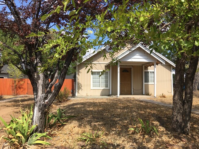 property at 1707 5th St