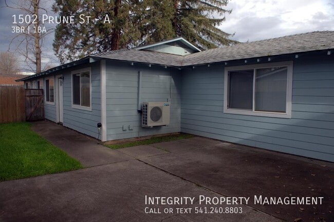 property at 1502 Prune St