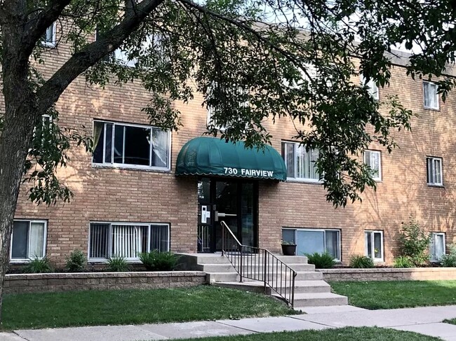 730 Fairview Ave N in St. Paul, MN - Building Photo - Building Photo