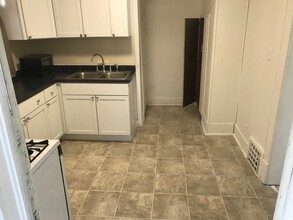 616 Kimball Ave in Waterloo, IA - Building Photo - Building Photo
