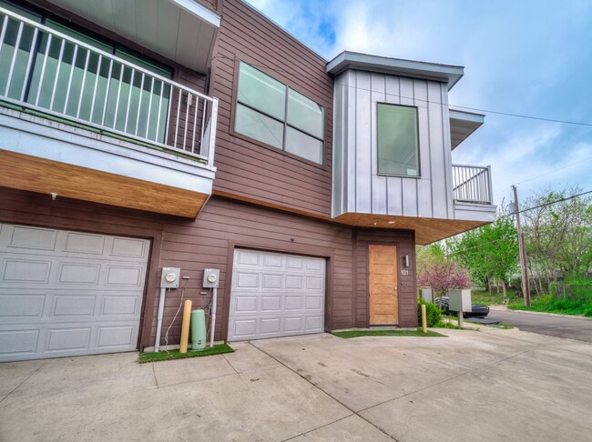 property at 1022 Eldorado Ave
