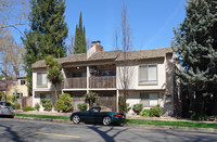 2811-2815 E St in Sacramento, CA - Building Photo - Building Photo