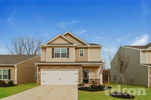 7105 Jerimoth Dr in Charlotte, NC - Building Photo