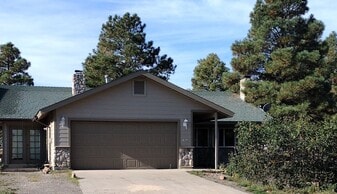 49 Driftwood Dr in Pagosa Springs, CO - Building Photo