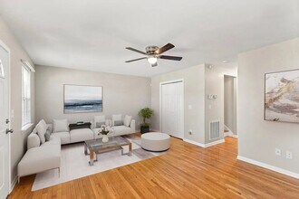 614 N Highland Park Ave in Chattanooga, TN - Foto de edificio - Building Photo