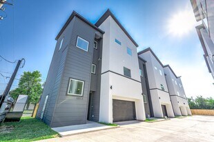 3201 St Emanuel St in Houston, TX - Building Photo