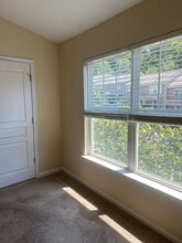 3915 Cherokee Woods Way in Knoxville, TN - Building Photo - Building Photo