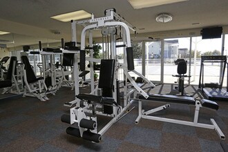 The Aspens Apartments in Bealeton, VA - Foto de edificio - Building Photo