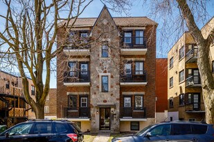 5710 De Darlington Av in Montréal, QC - Building Photo