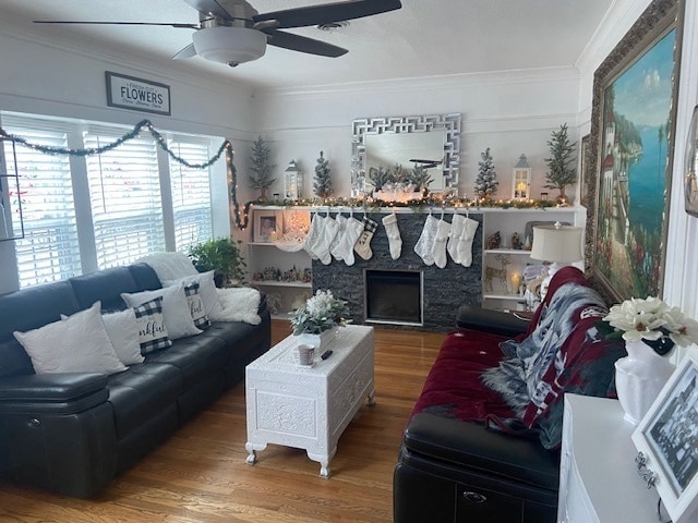 3106 N Cicero Ave in Chicago, IL - Foto de edificio - Building Photo