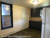 10 Middle Spring Ave photo'