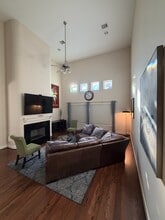 5810 Darling St in Houston, TX - Building Photo - Building Photo