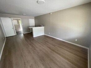 3021 Carnes Ave in Memphis, TN - Building Photo - Building Photo