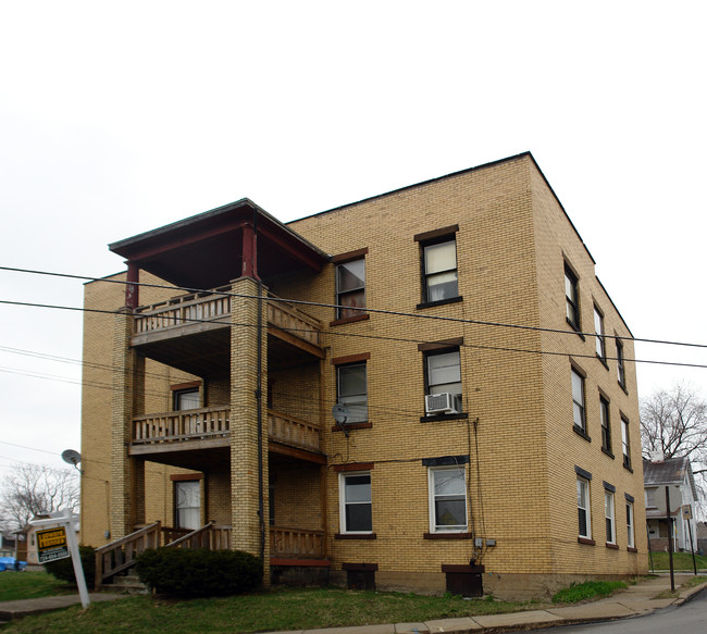 537 E washington St in New Castle, PA - Building Photo - Building Photo