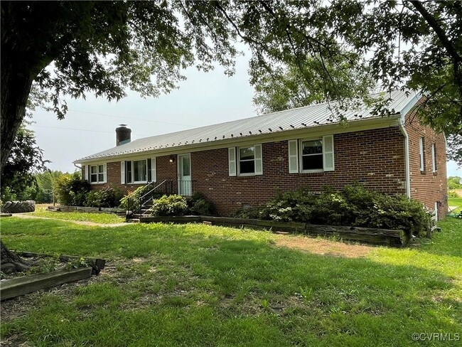 16430 Royalton Rd in Amelia Court House, VA - Building Photo - Building Photo