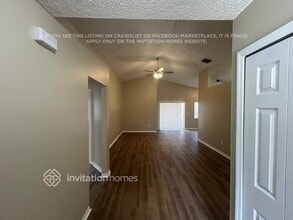 1534 Chepacket St in Brandon, FL - Building Photo - Building Photo