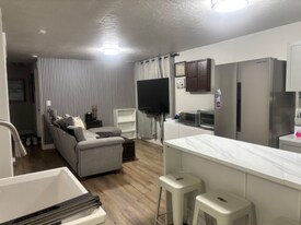 3524 S Blair Cir in South Salt Lake, UT - Building Photo