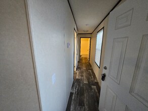 15 Golfview Ct in North Liberty, IA - Foto de edificio - Building Photo