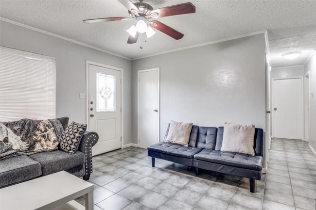 877 Betty Dr in Terrell, TX - Building Photo - Building Photo