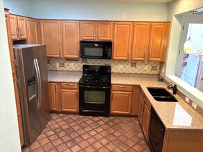 2893 N Claire Dr in Buckeye, AZ - Building Photo - Building Photo