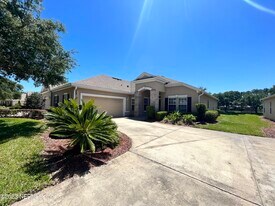 1590 Calming Water Dr in Orange Park, FL - Building Photo