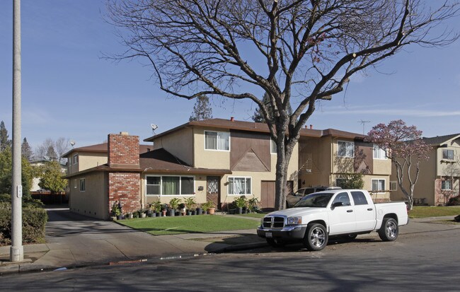 1235 Cortez Dr in Sunnyvale, CA - Building Photo - Building Photo