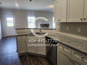 303 Thornton Wy NW in Cartersville, GA - Building Photo - Building Photo