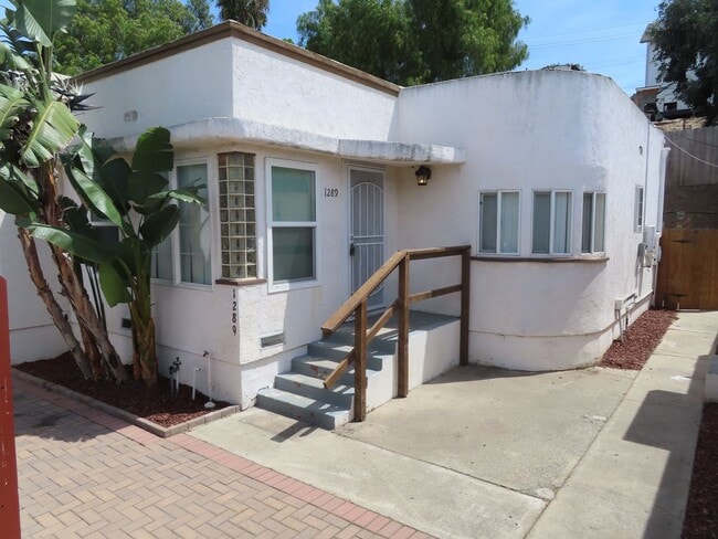 1285 Madera St in San Diego, CA - Building Photo - Building Photo