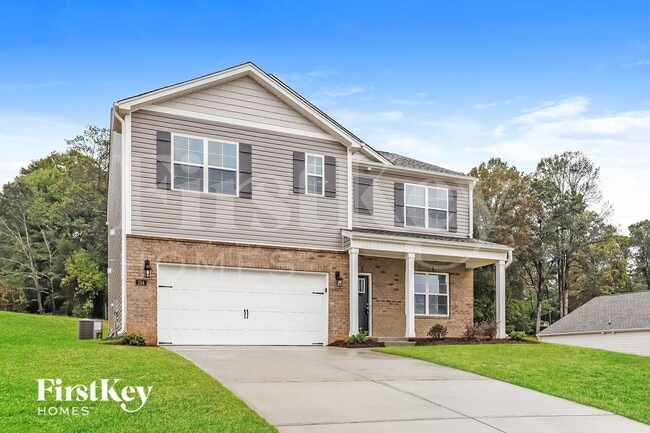 154 Lisa Ln in Winston-Salem, NC - Building Photo - Building Photo