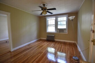169 Kent St in Brookline, MA - Building Photo - Building Photo