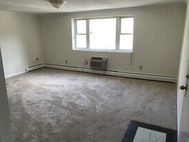 14 Westford St, Unit 1 in Boston, MA - Building Photo