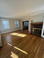 80 Lake St in Boston, MA - Building Photo