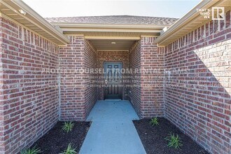 729 Quartzite Ave in Lowell, AR - Building Photo - Building Photo