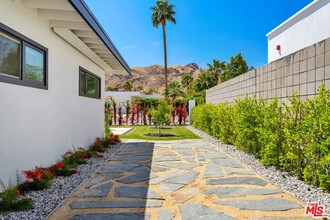 2716 Anza Trail in Palm Springs, CA - Building Photo - Building Photo