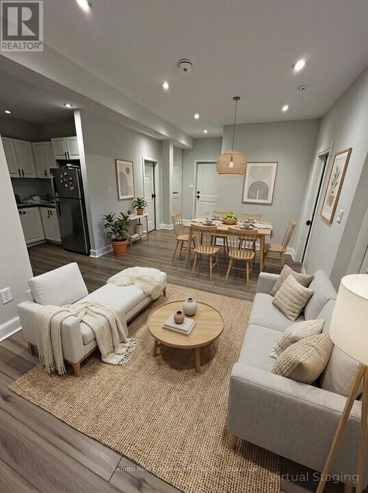 67 Gloucester St in Toronto, ON - Building Photo