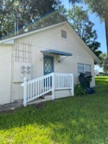 653 W Osceola St in Clermont, FL - Building Photo