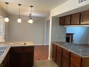 2520 Galemeadow Dr in Fort Worth, TX - Building Photo - Building Photo