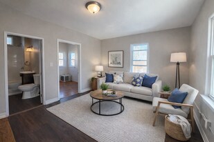 1865 Fisher St in Madison, WI - Building Photo