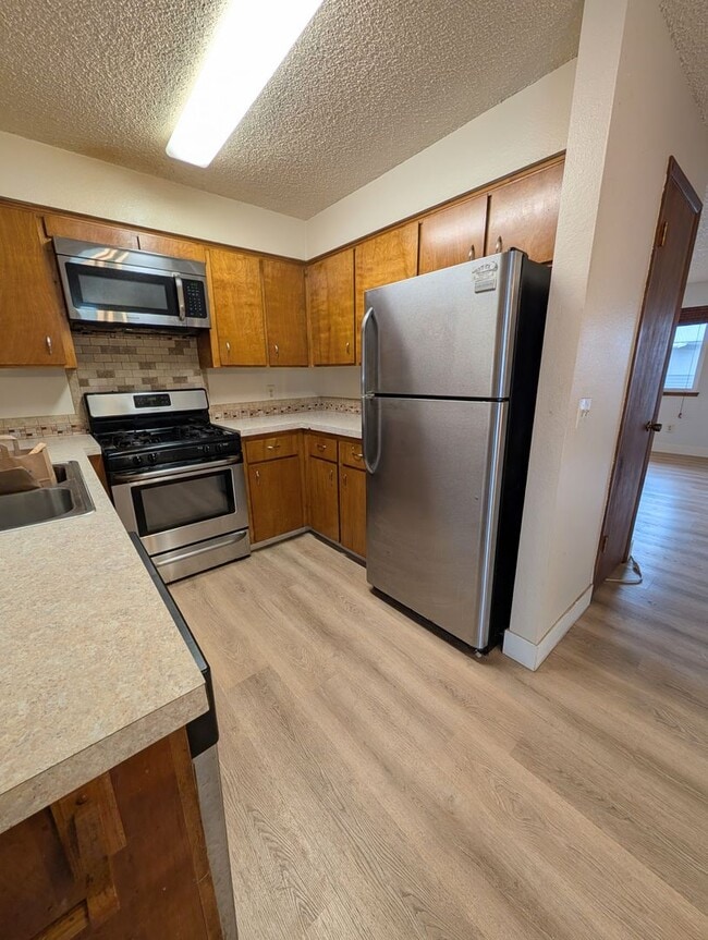 property at 810 Warner Ave