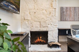 940 Waters Ave in Aspen, CO - Building Photo - Building Photo