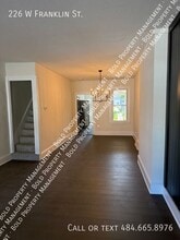226 W Franklin St in Womelsdorf, PA - Building Photo - Building Photo