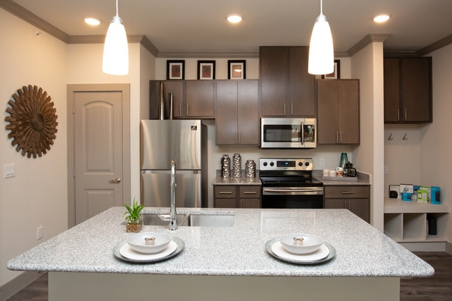 The Flats at Shadowglen in Manor, TX - Foto de edificio - Interior Photo