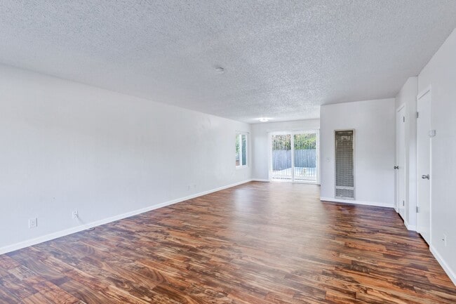39-41 Griggs Ln in Napa, CA - Foto de edificio - Building Photo